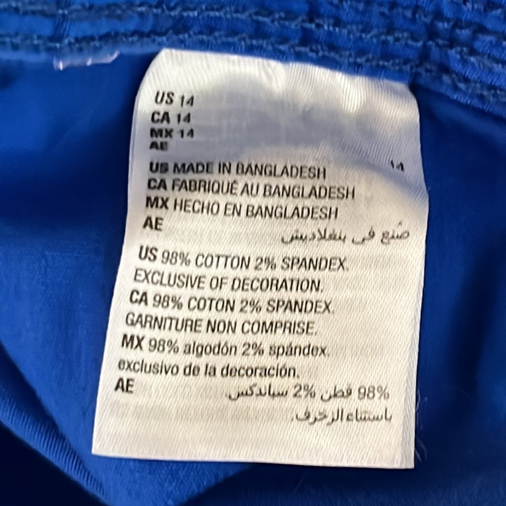 Royal blue cargo capris - Picture 10 of 10